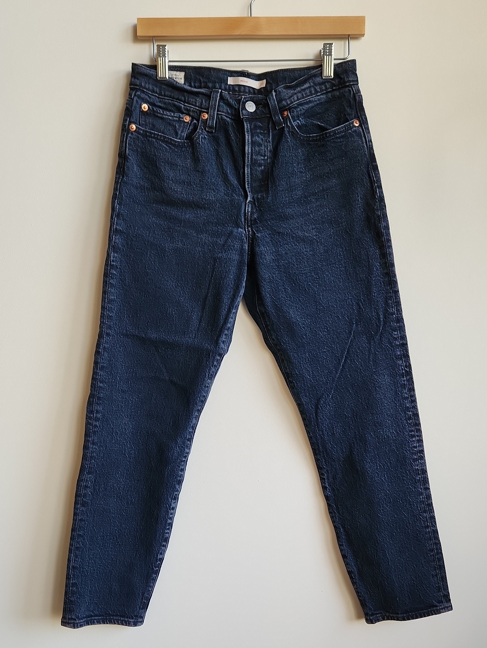 Levi's Wedgie Jeans in Washed Black